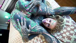 Tattoo Anal Gape Loving Girl Cumplay
