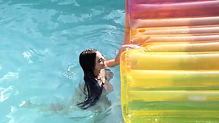 Big boobs curvy MILF strips in the pool