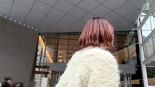 オマンコの敏感な美女がラブホでラブラブ手マンとクンニで愛液ピチャピチャ