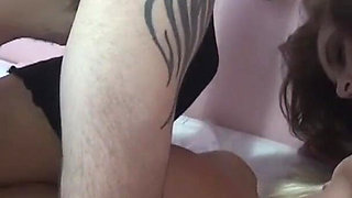 Bombshells getting fucked in threesome
