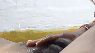 Desi Randi Indian Bhabhi Lund Massage