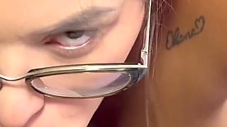Bruna Paz Showing How to Give Blowjob