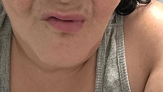 She's so Damn Nasty Rubbing Her Clit Fasty