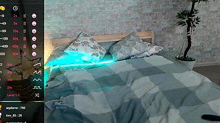 Skinny pierced amateur redhead rough fucking huge toys