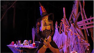 Kelly Dolls The Witch