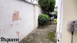 Giant African Cock Gardener Fucks Hard Outdoor BBC Blowjob Amateur