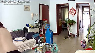 Hackers use the camera to remote monitoring of a lover's home life.600