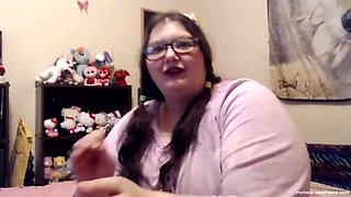 Amateur BBW Dee Hollows Fucks Her Boyfriend in Homemade Porn - Blowjob & Doggystyle