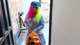 Student Tips: How to Make an Irresistible Halloween Offer to Your Stubborn Teacher