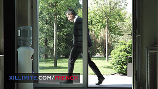 A naughty break with the secretary Alyssia Kent