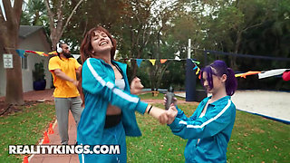 REALITY KINGS - Spiraling Spirit Warms Up With A Blowjob And A Picnic Table Fuck Before The Race