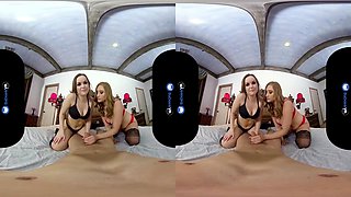 Vr Porn, River Fox And Skylar Snow - Squirting Threesome