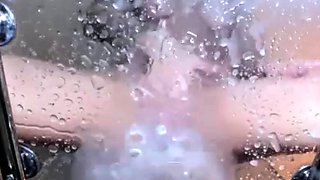 18yo teen screaming in orgasm after huge squirt
