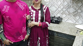 Indian desi bhabhi fucked hard by her devar in Kitchen hindi