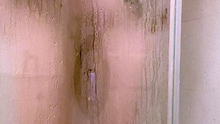 Hot Teen Amateur Shower Cam