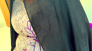 Saudi Aunty Ko Badi Gand Chudai Aur Pani Nikal Uski Gand Par - Hotel Mana Choda Chudi Karunga