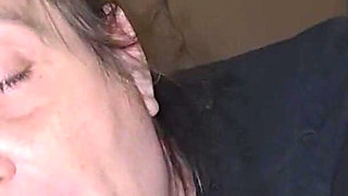 Step Mom Gives Her Favorite Step Son an Amazing Gumjob