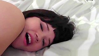 Spermshot sex video featuring Yhivi Kim and Mick Blue