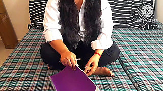 STEPSISTER TAKES A SPECIAL GIFT IN FESTIVAL SEOSON IN HINDI