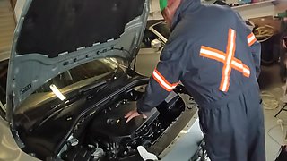 Fucking To Fix My Car Faster With Verified Amateurs