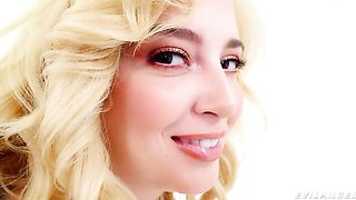 Christian Clay and Lexi Lore's young (18+) smut by Pat Myne