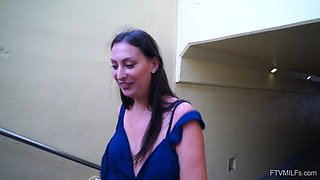 Amateur close up video of mature wife Tiffany masturbating in outdoors