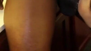 What Throat Leda Lotharia has on her