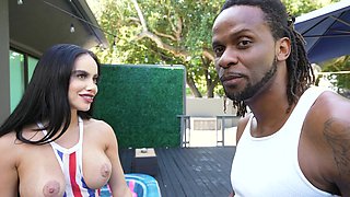 Horny Victoria June gets penetrated by her black - HD