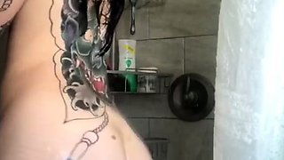 amateur vip ass masturbating on live webcam