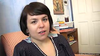 Get to know Juliete March - WeAreHairy