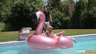 Insatiable teen babe Alecia Fox swallows his cock before being fucked deep GP986