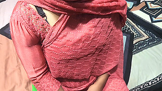 Desi Indian Beautiful aunty Hardcore Sex With Huge Dick part 01