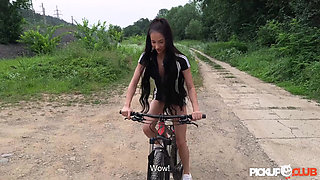 PICKUP CLUB - Glamour Kama Oxi Hot Sex Scene