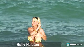 Holly Halston: anal beach pickup