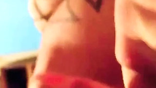 Sexybrunnette22 loves a curved cock