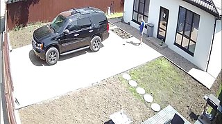 Der vollbusige Nubile erwischte BFs Schwanz im Freien! (Luna Roulette)