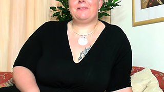 German BBW Housewife Dares First Solo Sex Casting