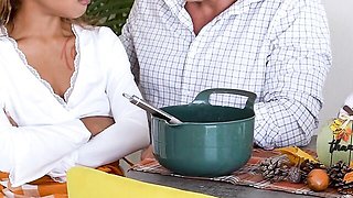 Watch slutty Mena Carlisle's dirt