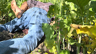 Desi MILF Ritu Outdoor Sex with Young Man in Field - Big Tits Village Romance XXX Video
