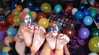 Russian pornstar foot fetish and cumshot