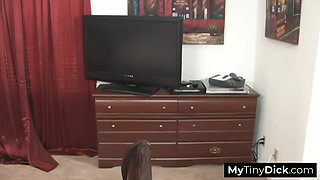A creepy small dick encounter ends with a disappointing blowjob