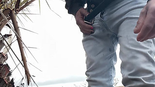 Nice piss in the afternoon