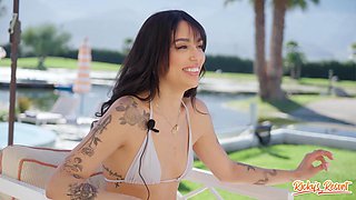 Ricky's Resort - Vanessa Sky Episode