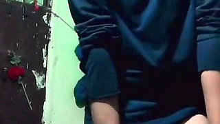 My Desi Girlfriend Showing Her Boobs and Pussy Fingering for Sex Hard Fuck