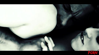Eliska Cross Makes Steve Bust a Nut on Her Shaved Cunt