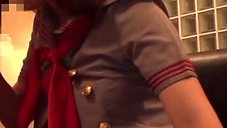 First Secret Facial Ejaculation with an Underground Idol Recruited on the Street Without Telling the Office