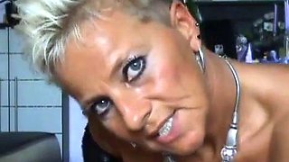Mature German Milf Pussy Play and Squirt