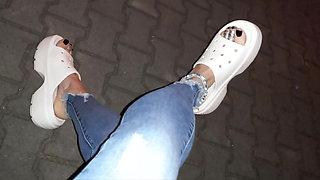I wear tight jeans and show my pretty feet