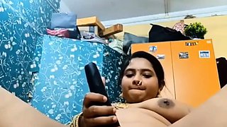 Desi Beautiful Bhabi Full Face Nude Pussy Fingering