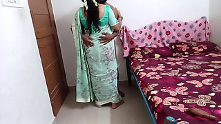 Saree sexy aunty come to sex with me